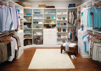 Closet Solutions custom closets, garage cabinets, and storage solutions serving Chattanooga and Knoxville TN area.